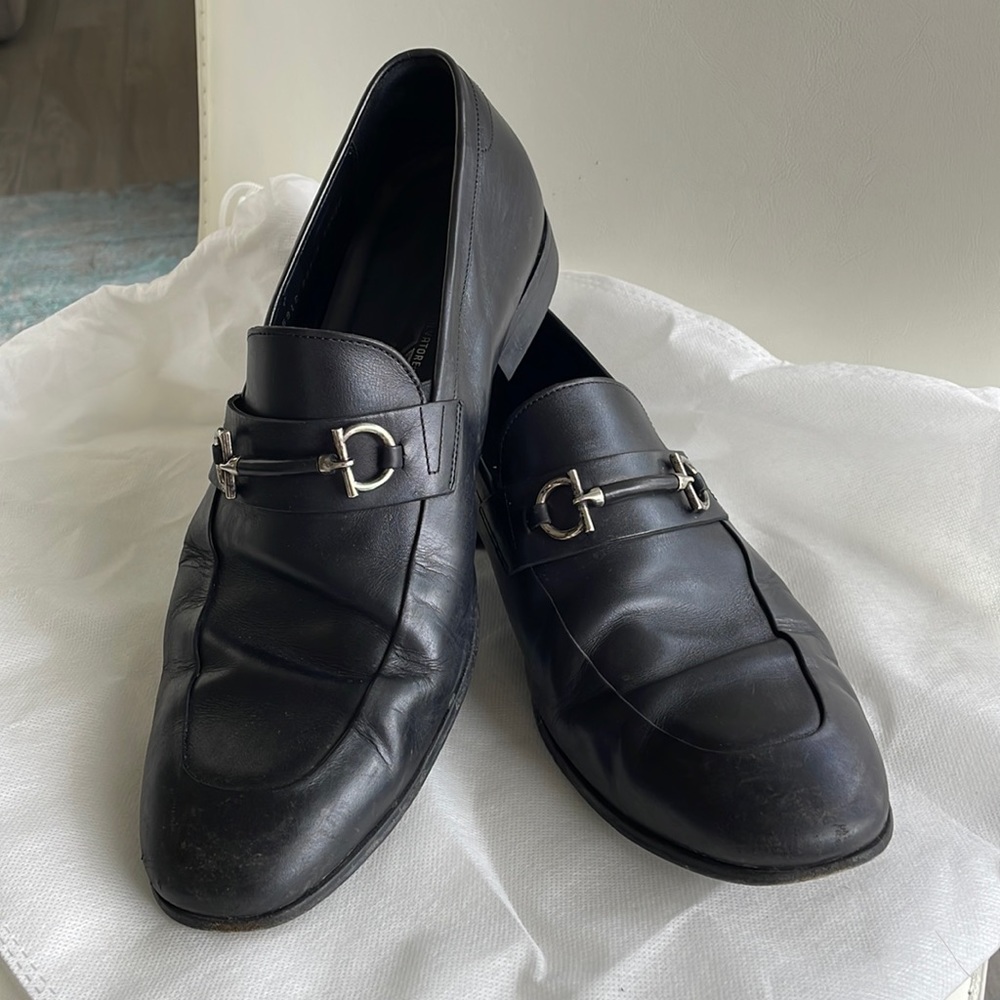Salvatore Ferragamo Leather Loafers Mens